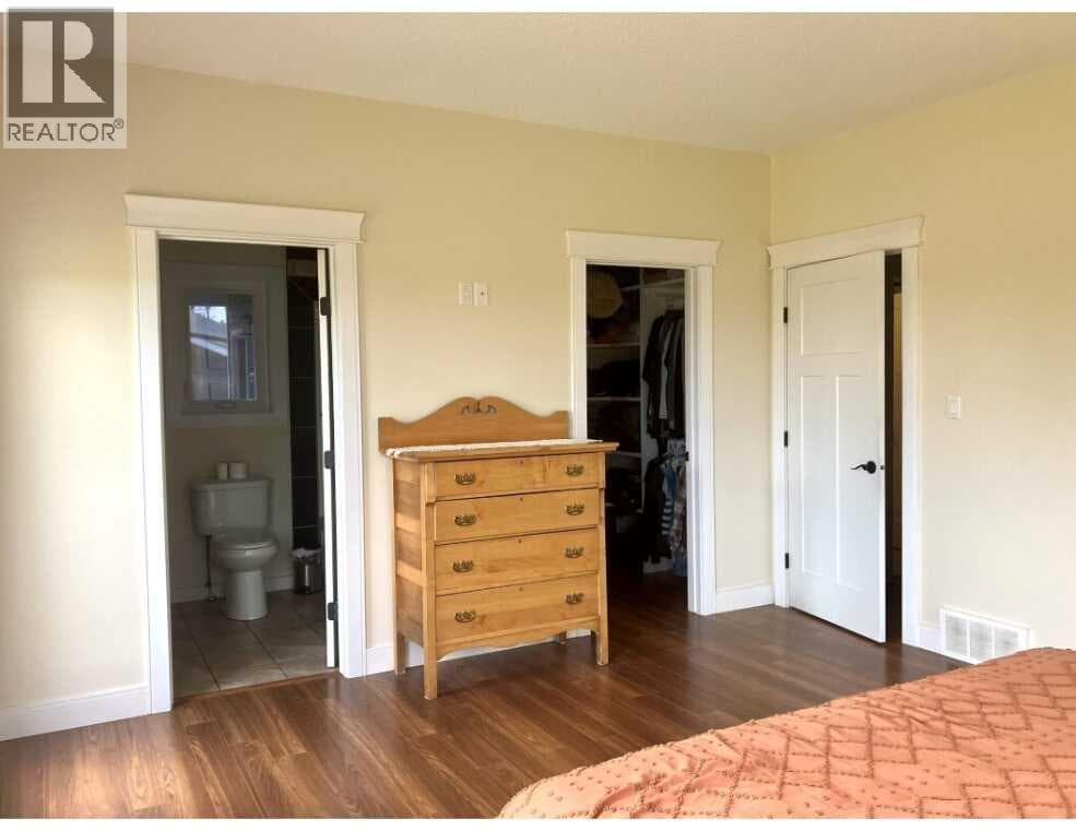 835042 Range Road 233 photo 10