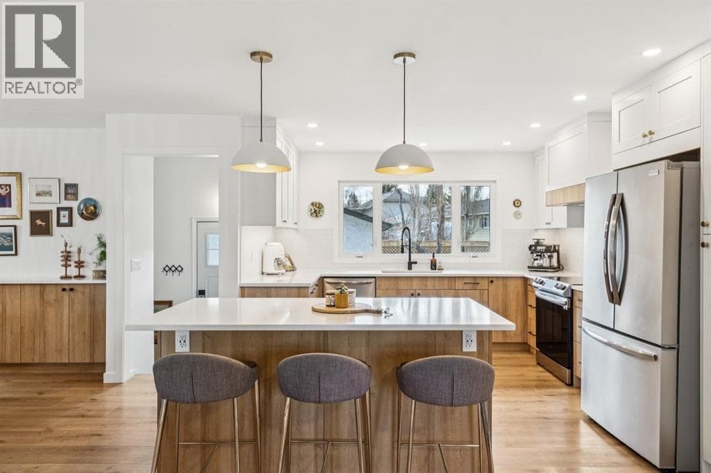 4 bed 3 bath single family at 931 Parkwood Drive SE — $885,000