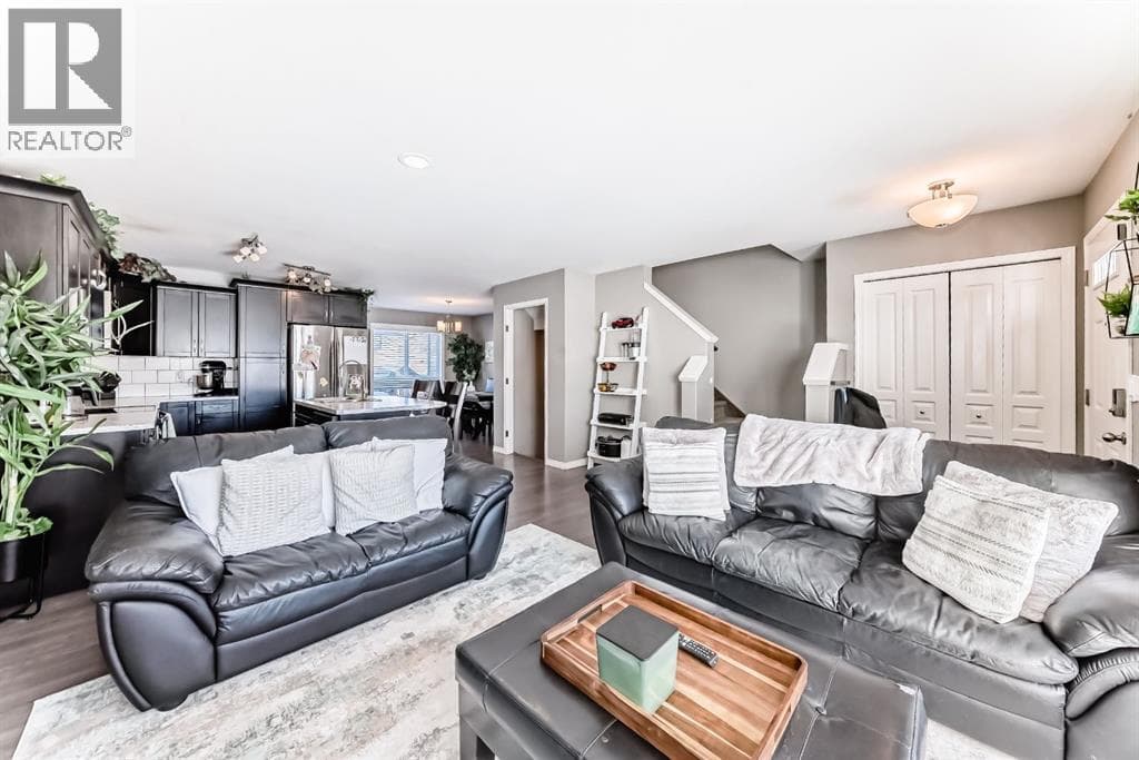 44 Hawthorn Place photo 6