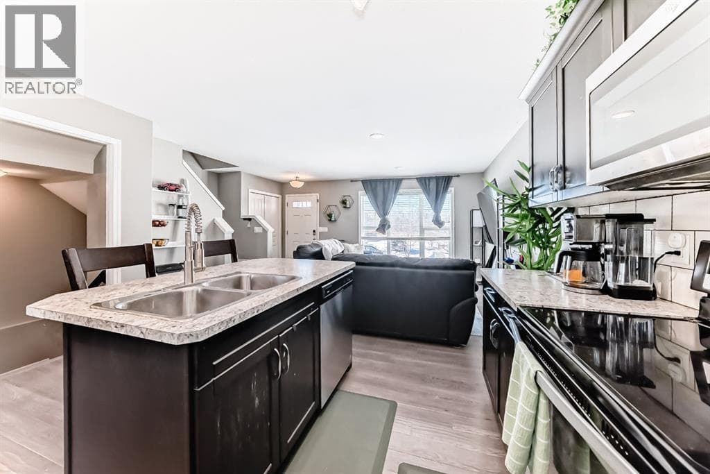 44 Hawthorn Place photo 9