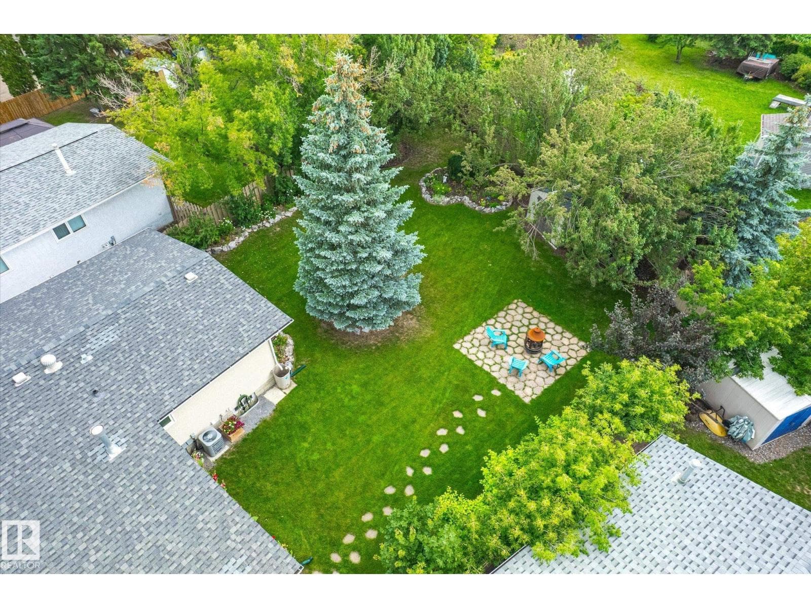 10339 36A AV NW photo 5