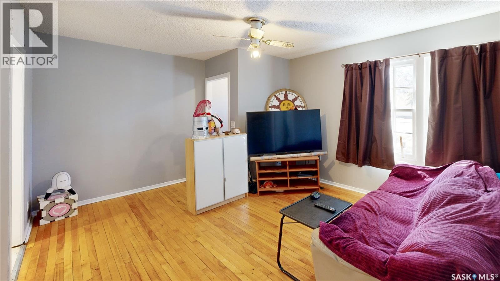20 CECIL CRESCENT — photo 4