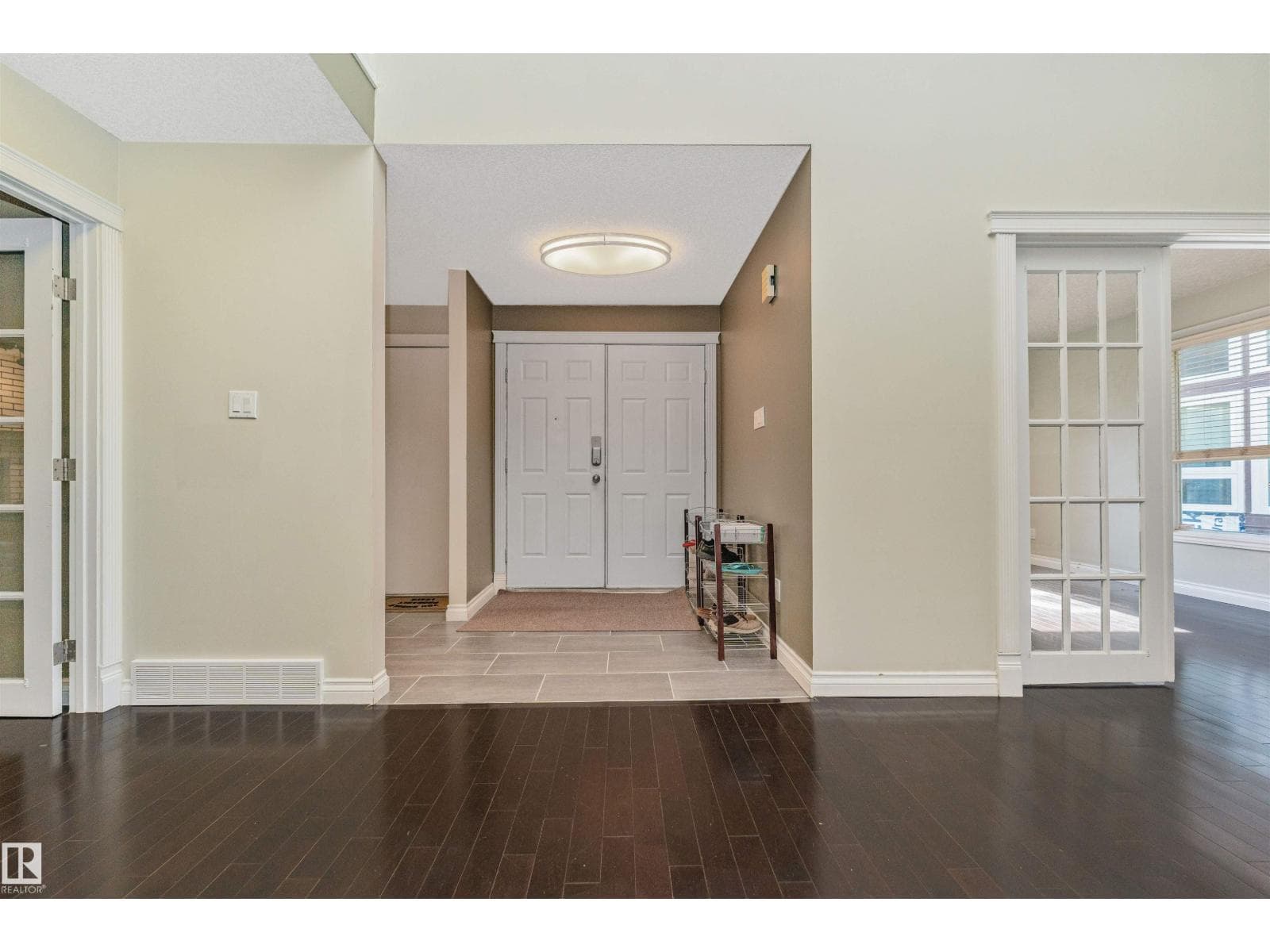 6016 177 ST NW — photo 5
