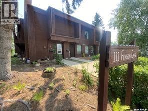 7 111 Fenson CRESCENT