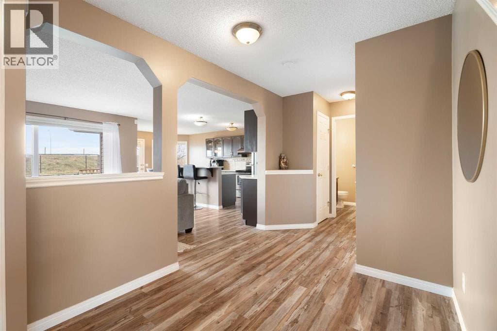 459 Citadel Meadow Bay NW — photo 2