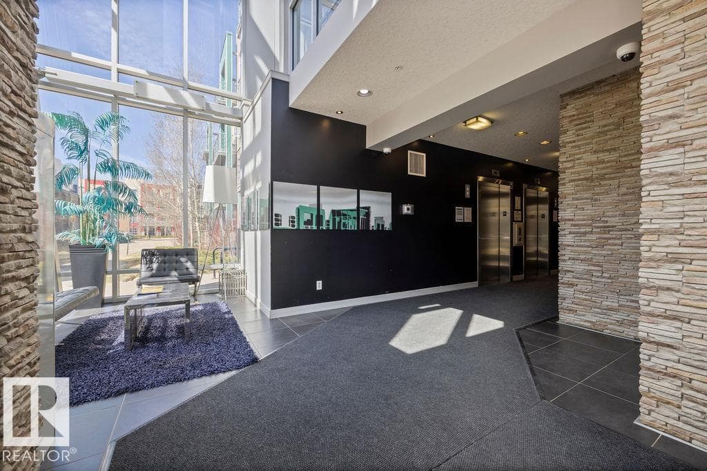 #108 2588 ANDERSON WY SW — photo 5