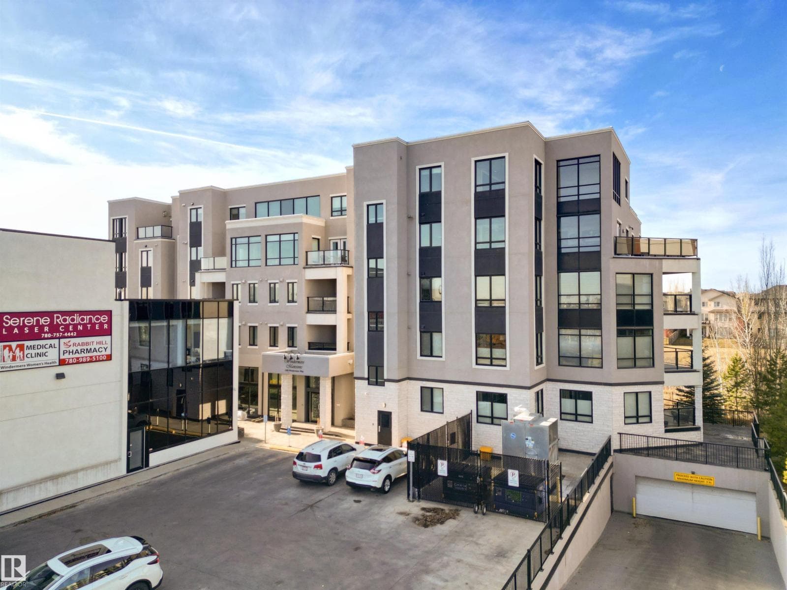 #408 1350 WINDERMERE WY SW