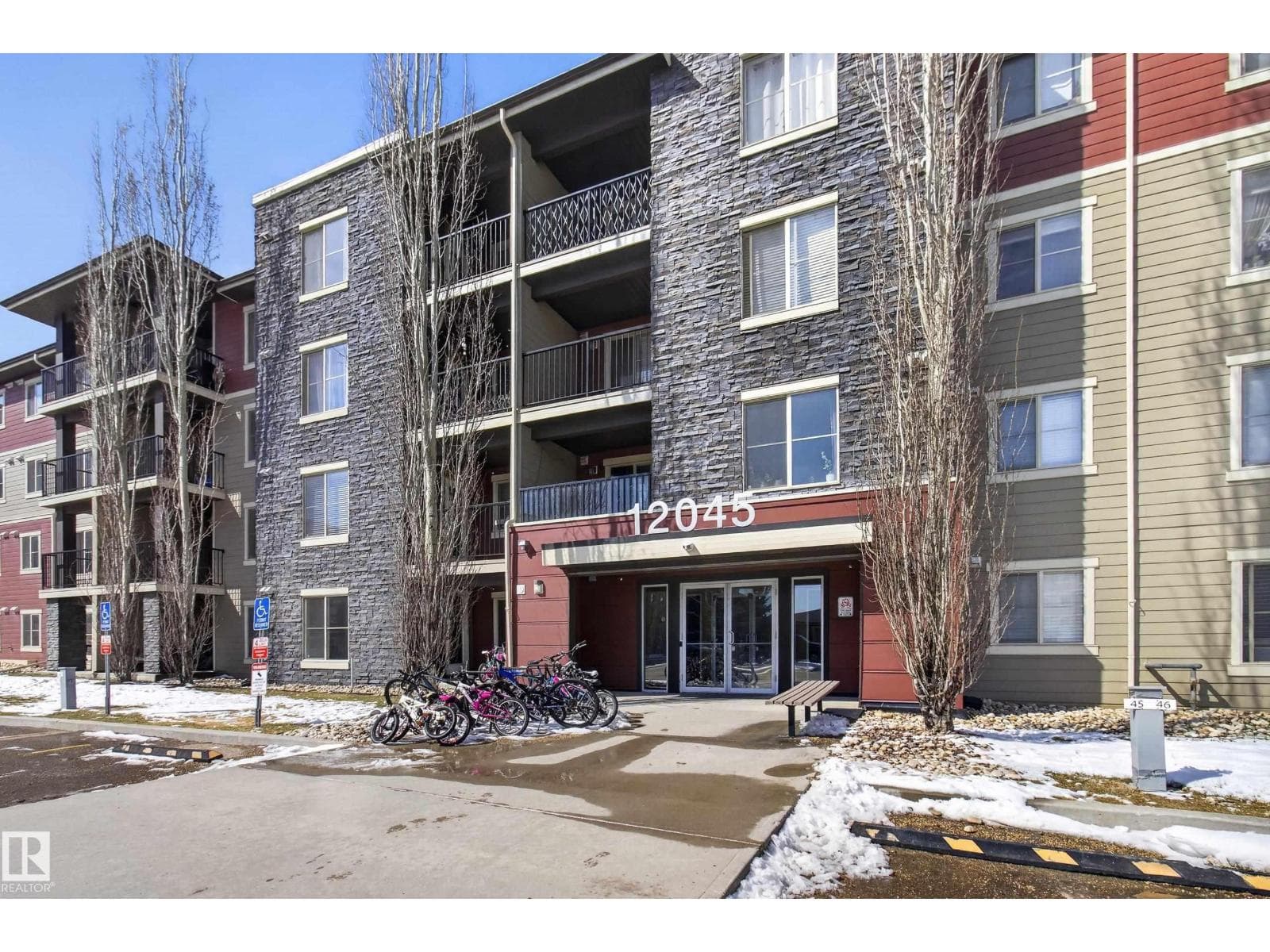 #308 12045 22 AV SW — photo 4