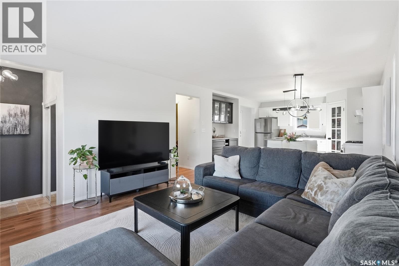 719 Rutherford LANE — photo 4