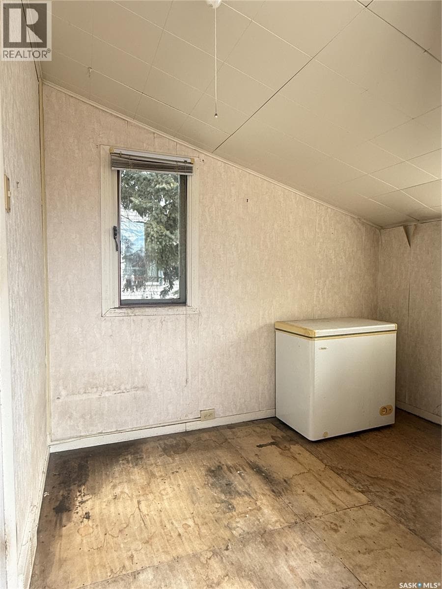 598 Prince Edward STREET — photo 2