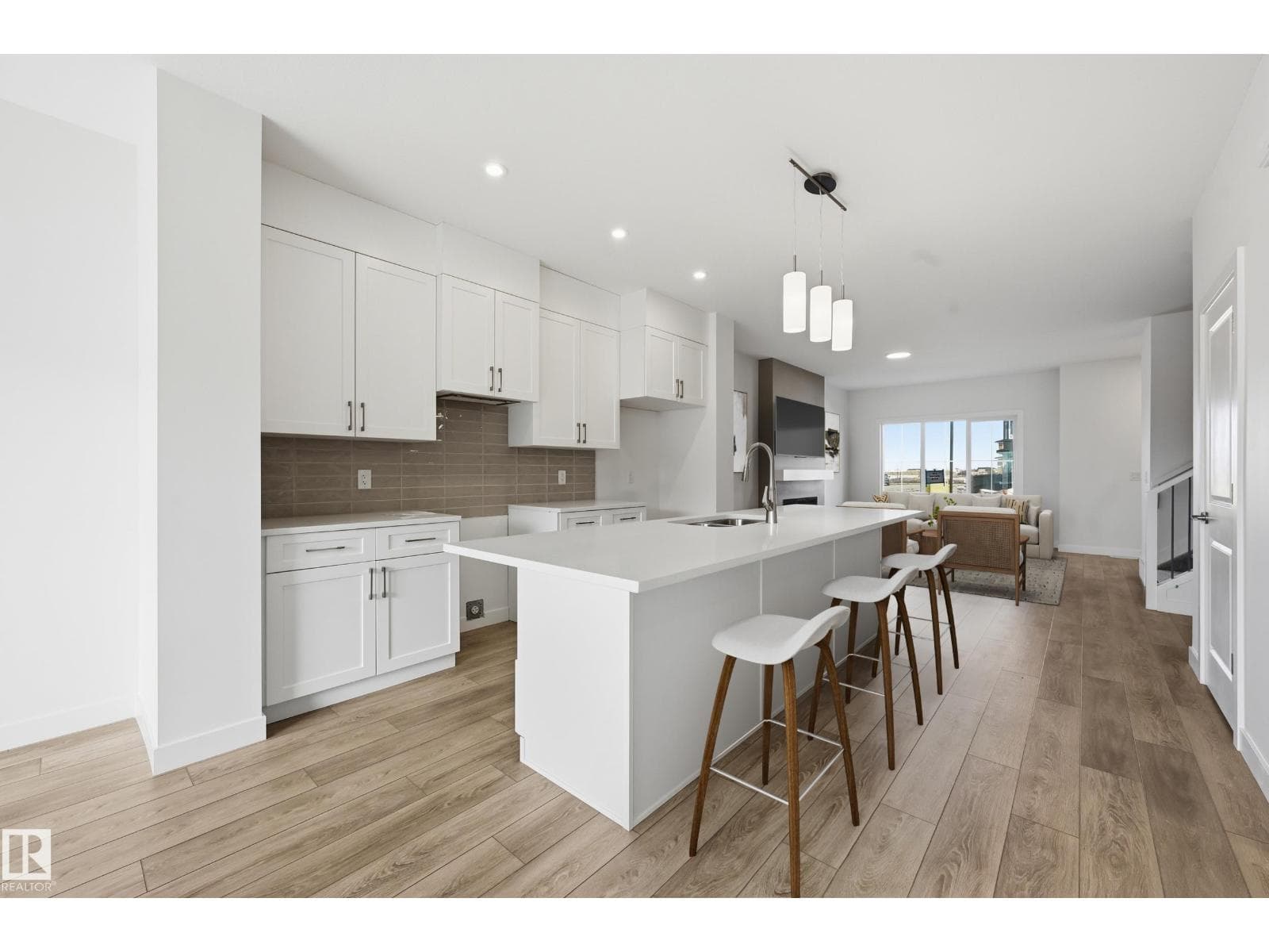 245 Wattle RD — photo 3