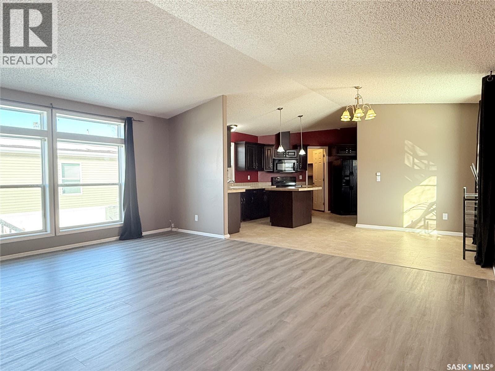 1 555 Dielschneider ROAD — photo 3