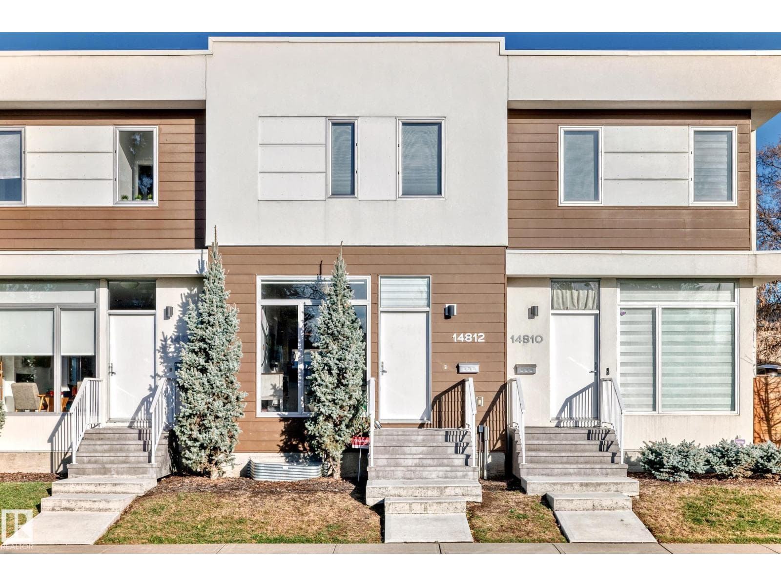 14812 98 AV NW