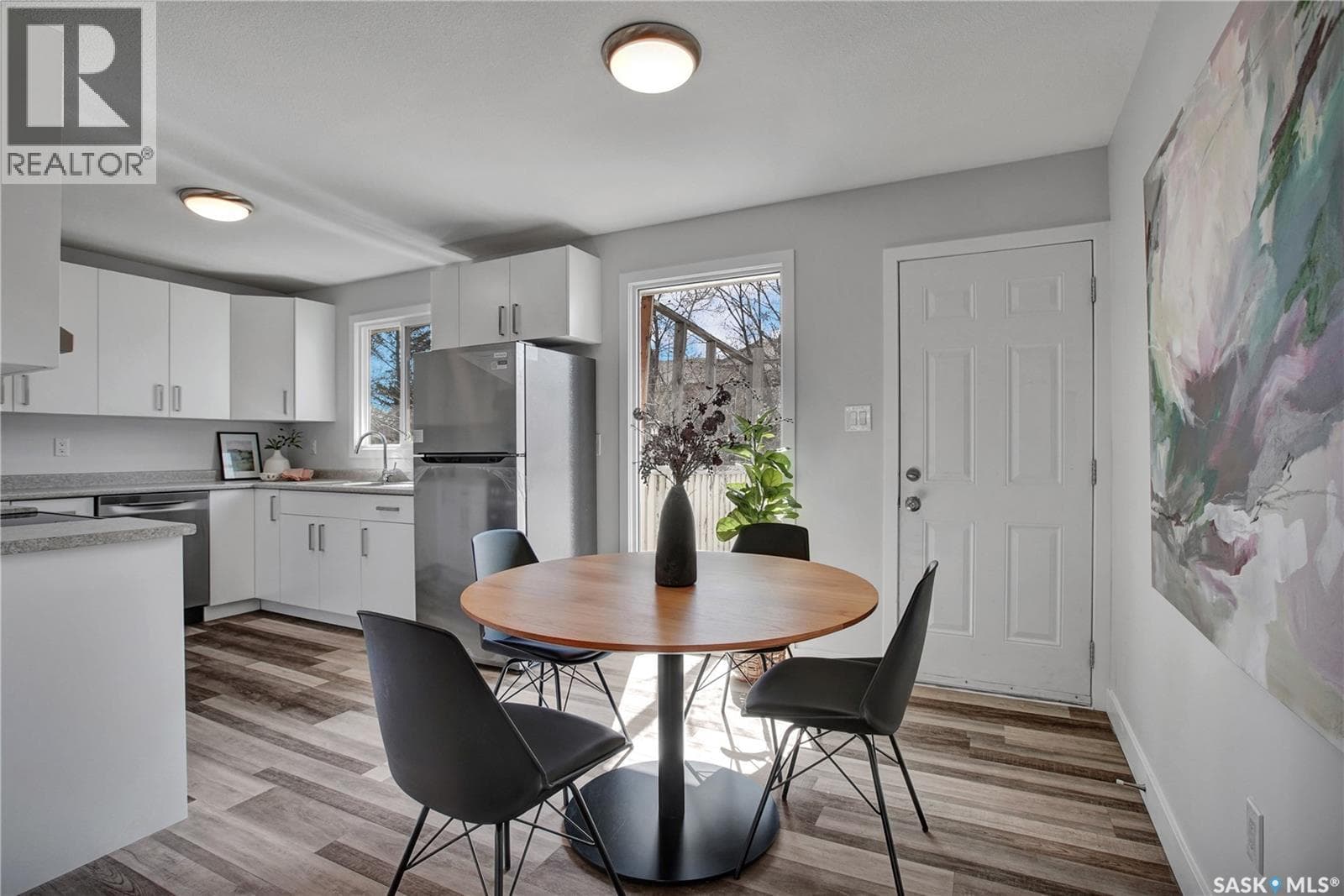 3339 Fairlight DRIVE — photo 5