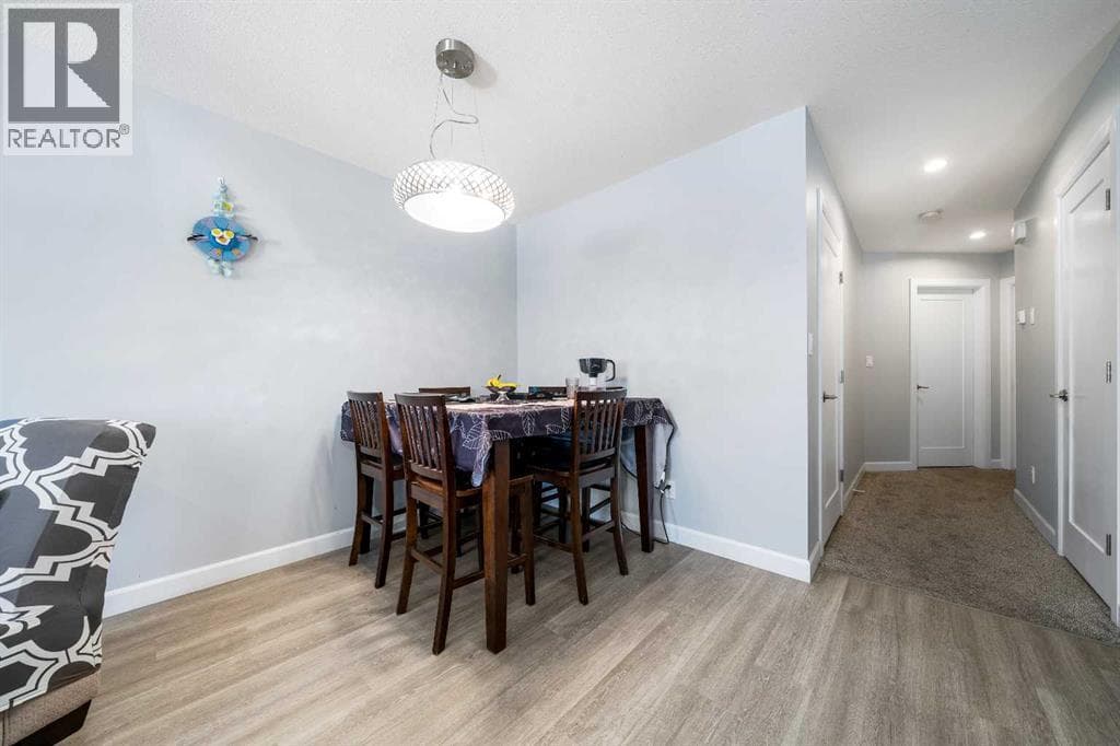 A & B, 17 & 21 Sage Brush Avenue — photo 5