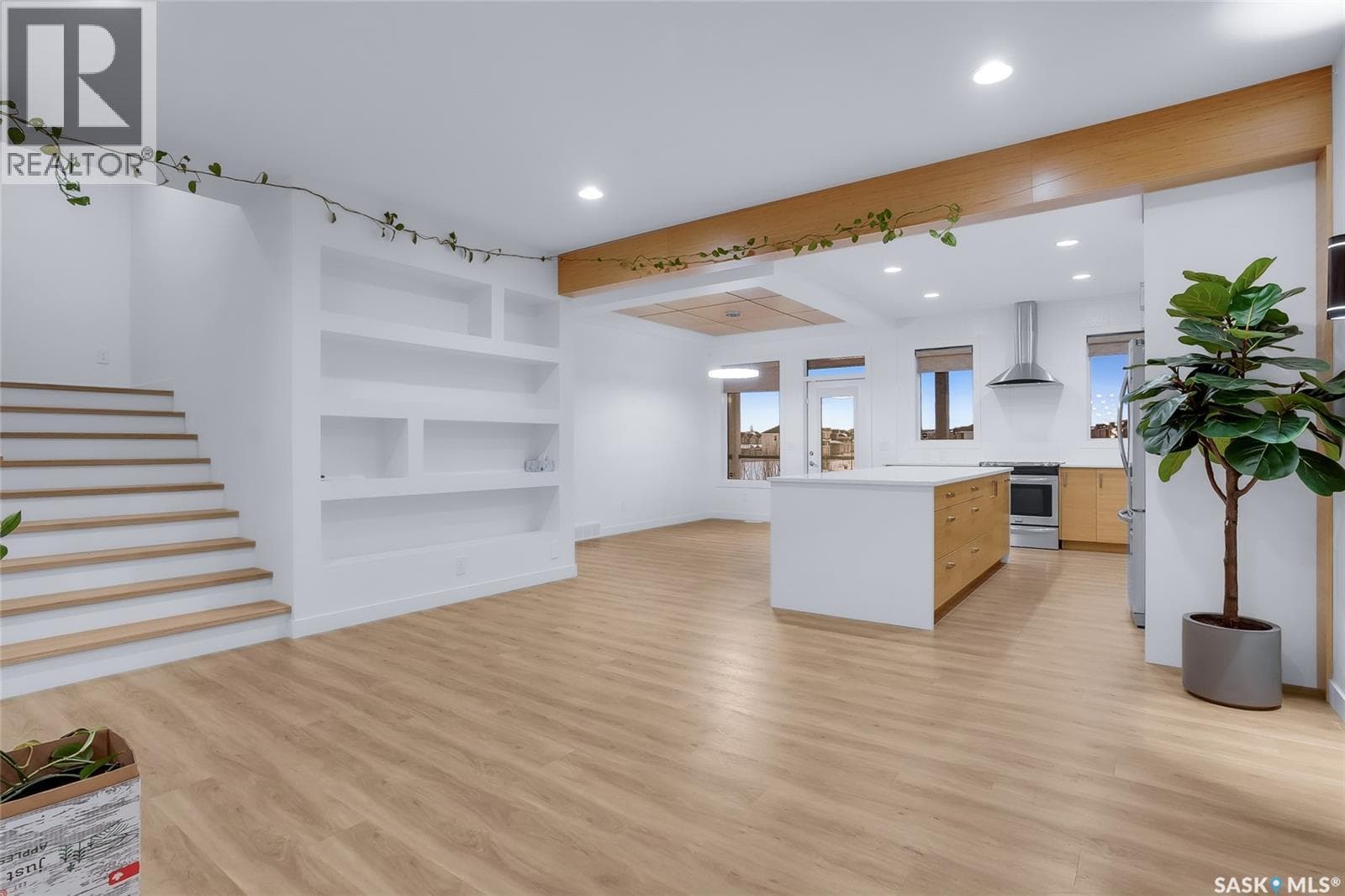 230 Greyeyes-Steele WAY — photo 4