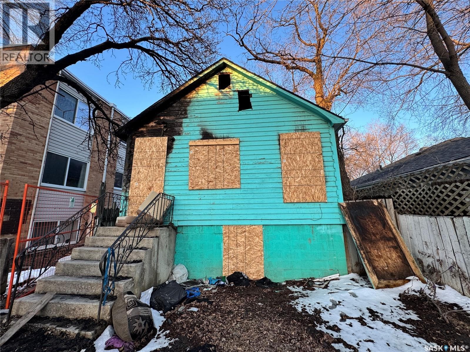 120 T AVENUE S