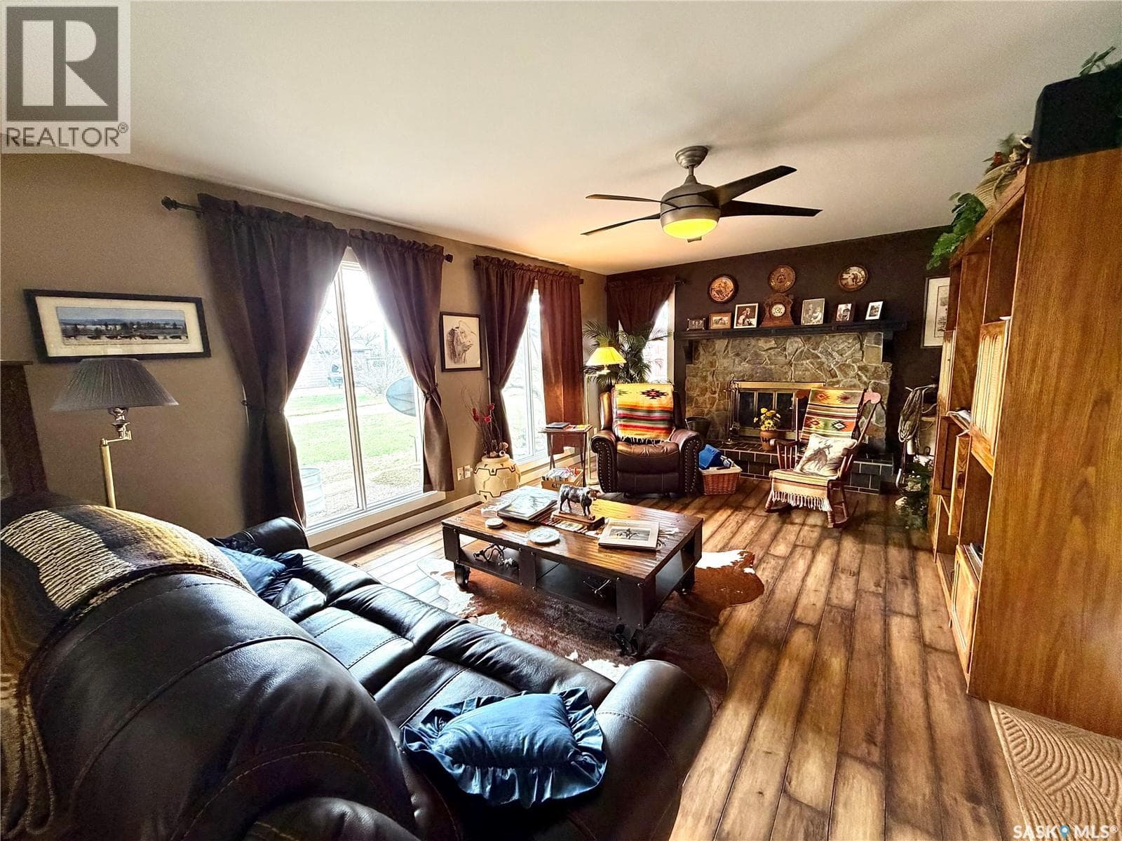 ROCKING CHAIR RANCH — photo 3