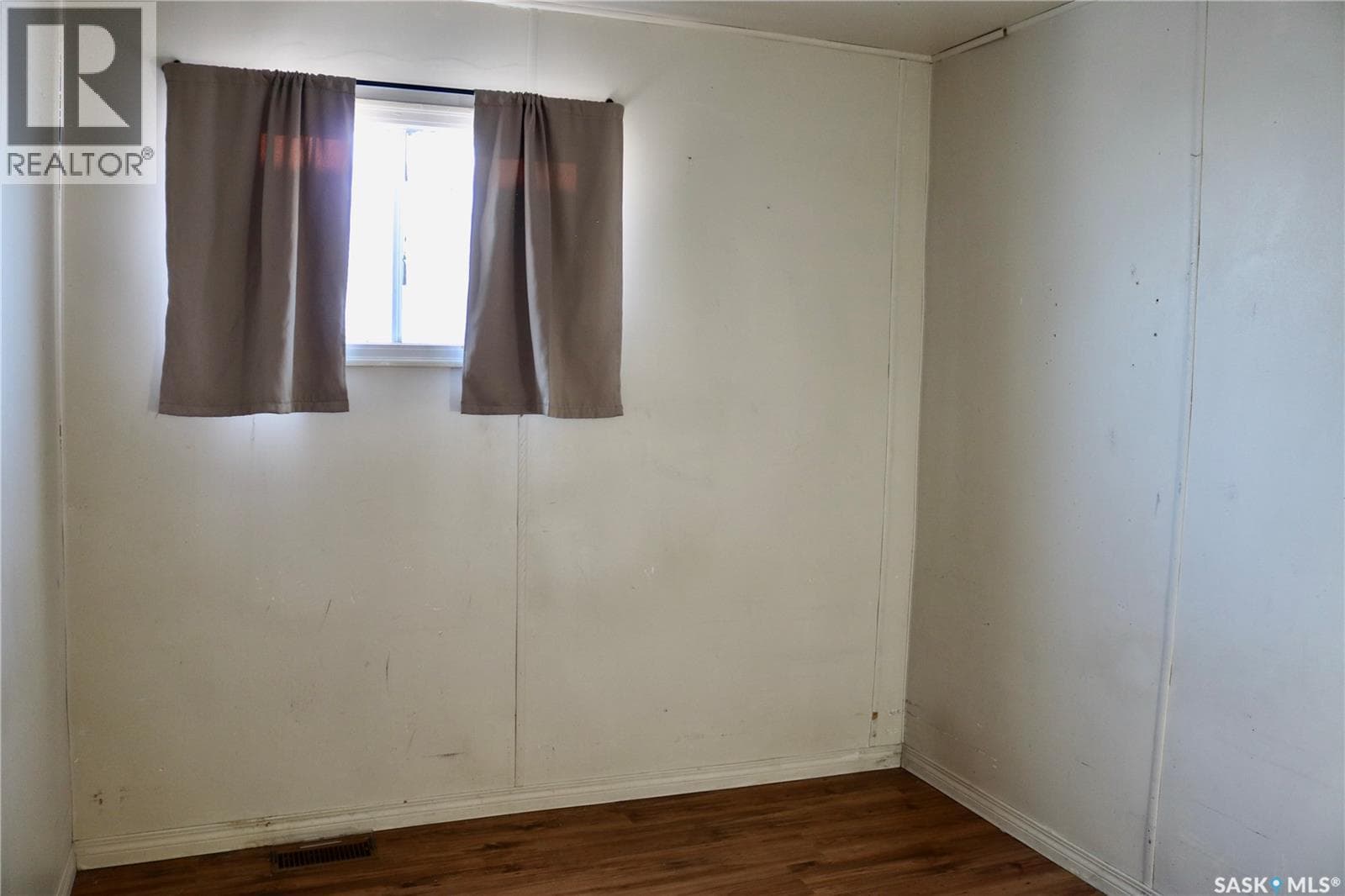 106 Garry STREET — photo 5