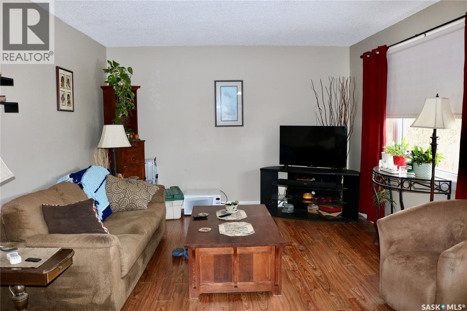 105 Garry STREET — photo 3