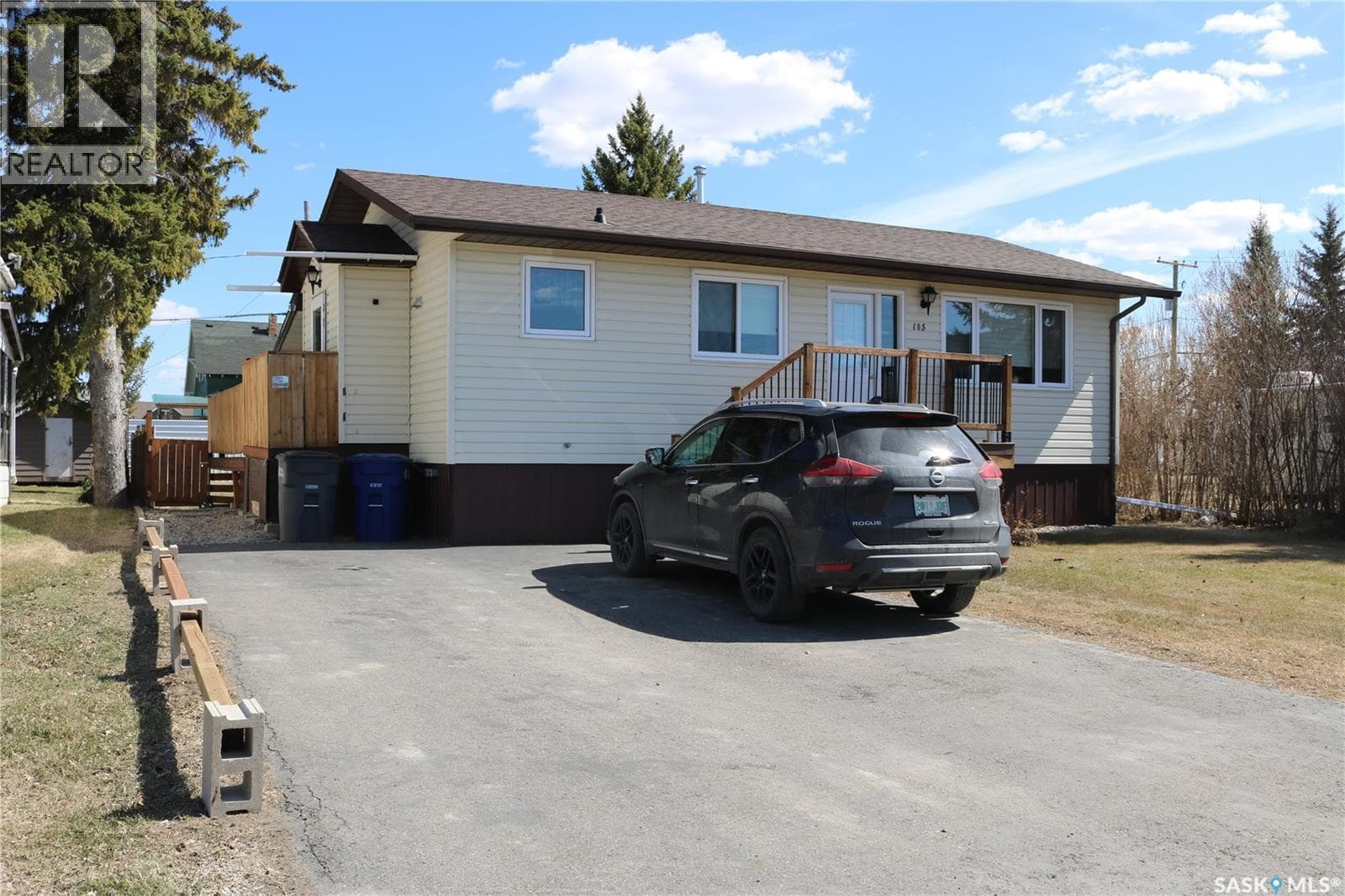 105 Garry STREET