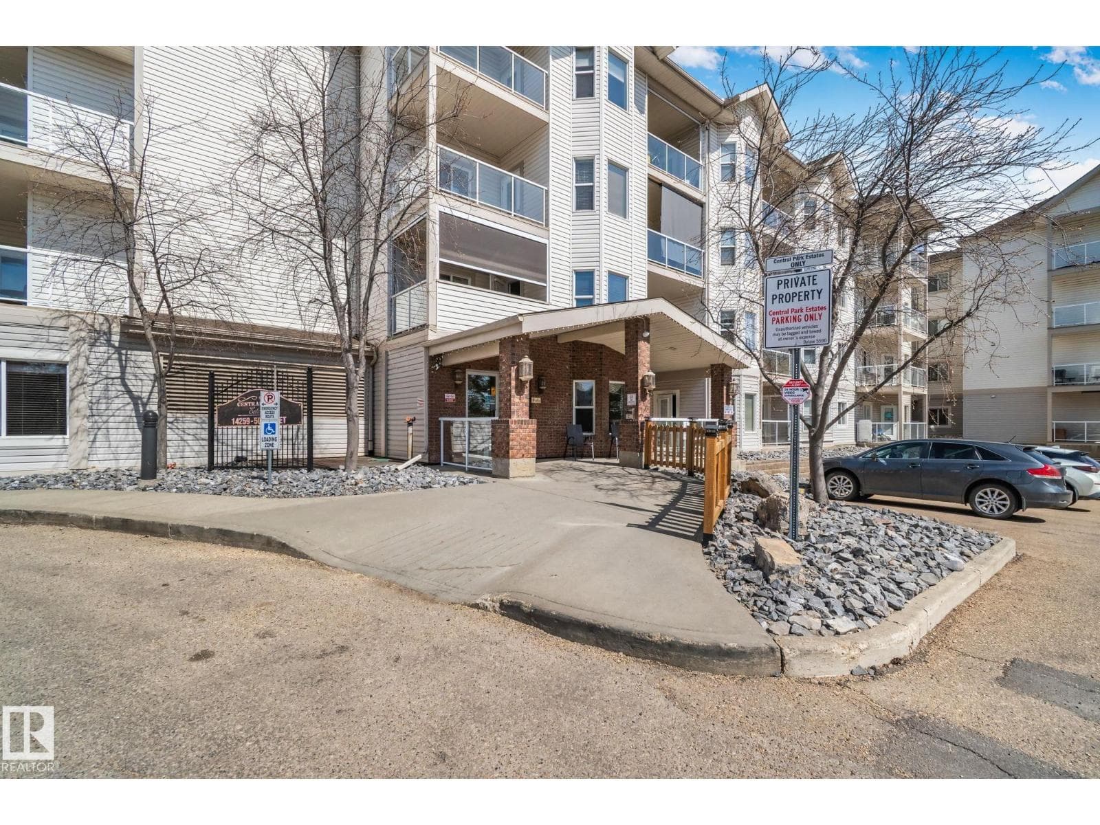 #113 14259 50 ST NW