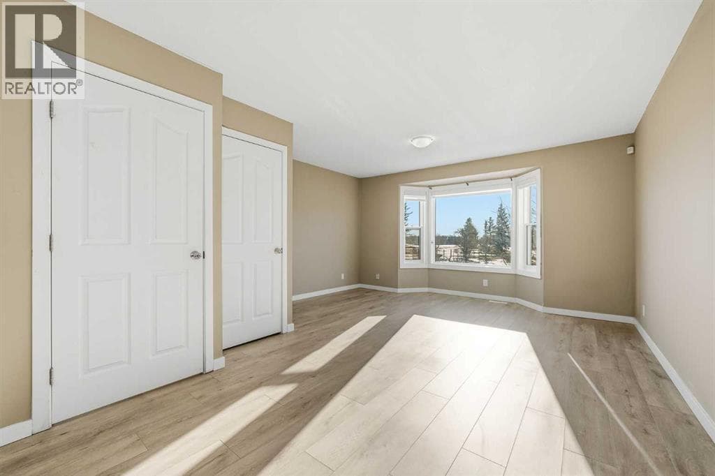30 Falmere Way NE — photo 3