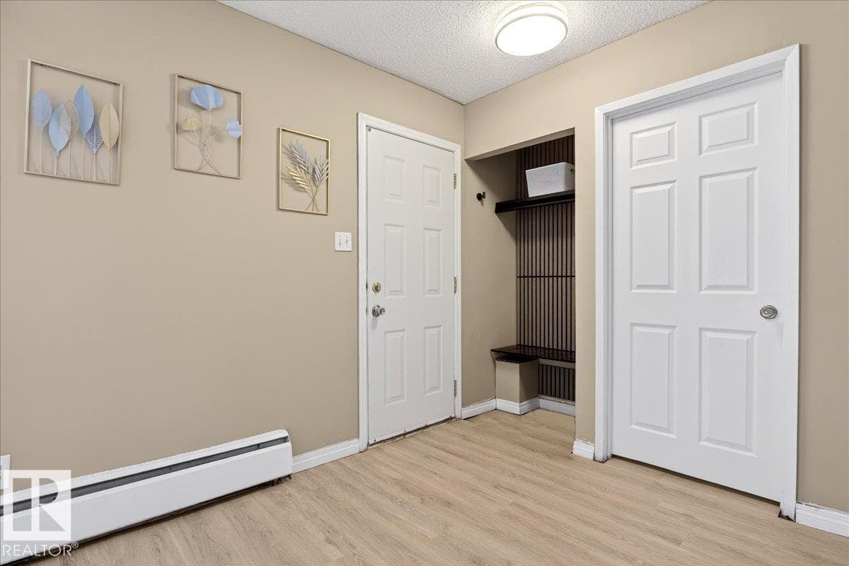 #309 2908 116A AV NW — photo 3