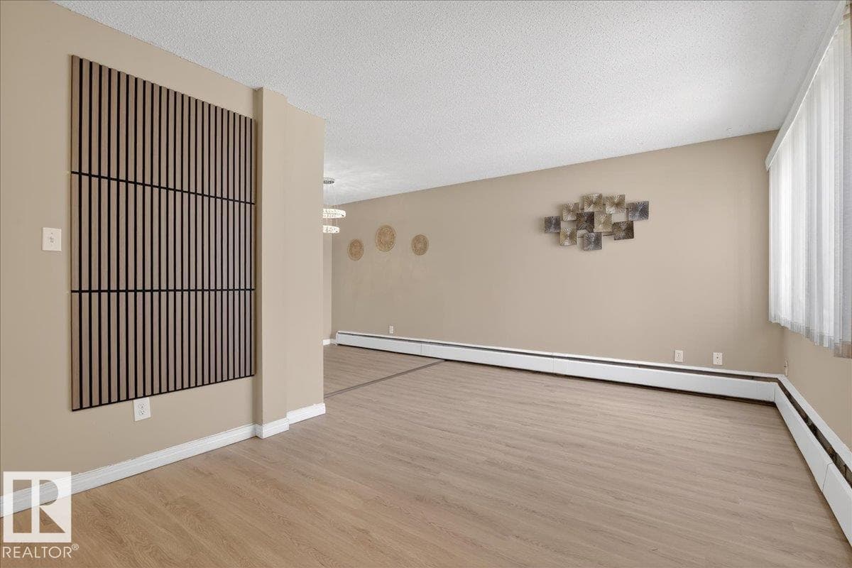 #309 2908 116A AV NW — photo 5