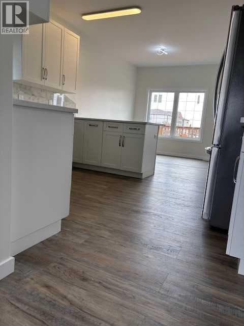 144 Upland Avenue W — photo 5