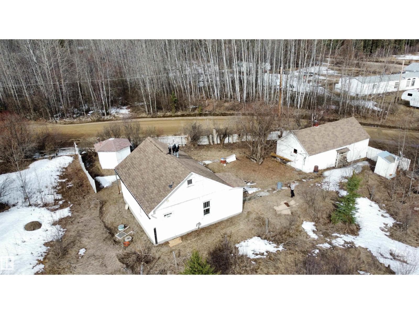 173035 Twp Rd 653 — photo 3