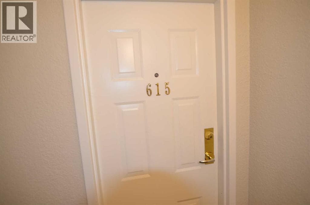 615, 9800 Horton Road SW — photo 2