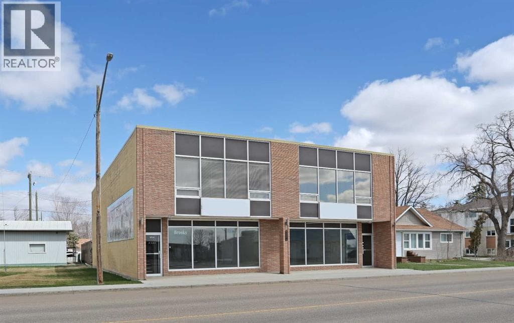 120 1 Avenue E — photo 2