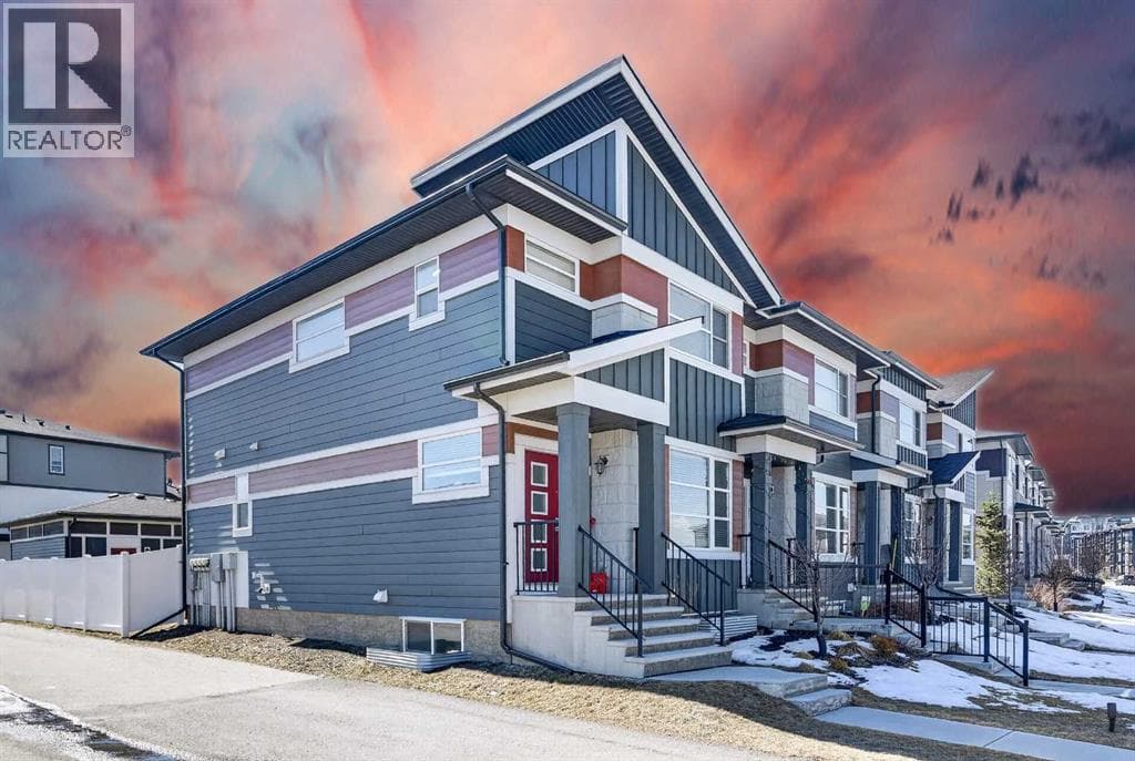 29 Skyview Parade NE — photo 2