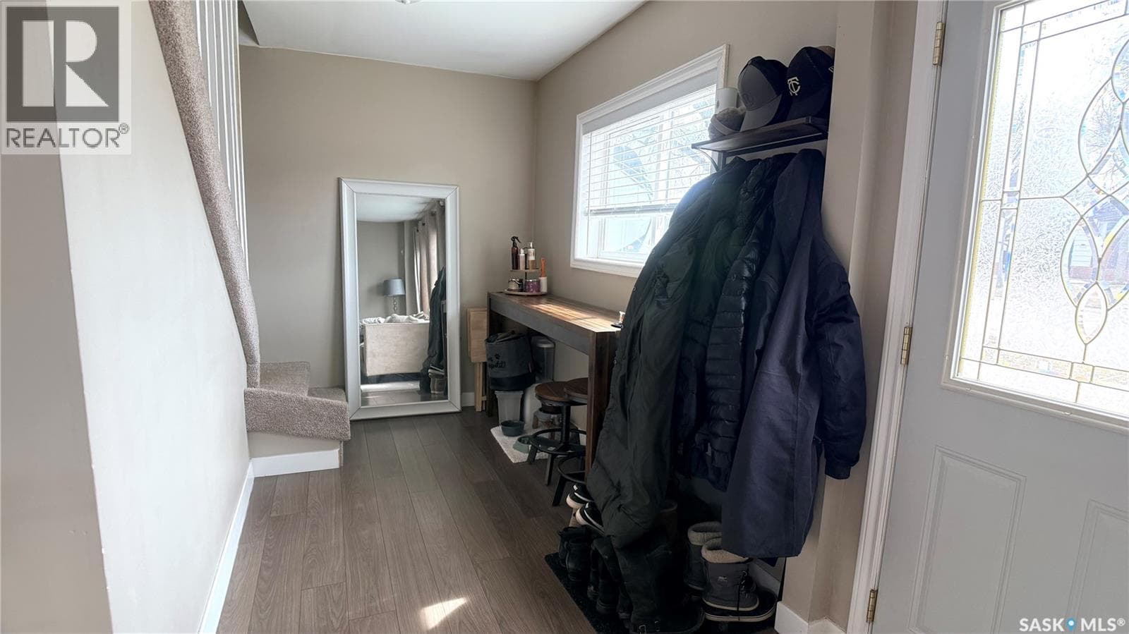 1537 Second STREET — photo 3
