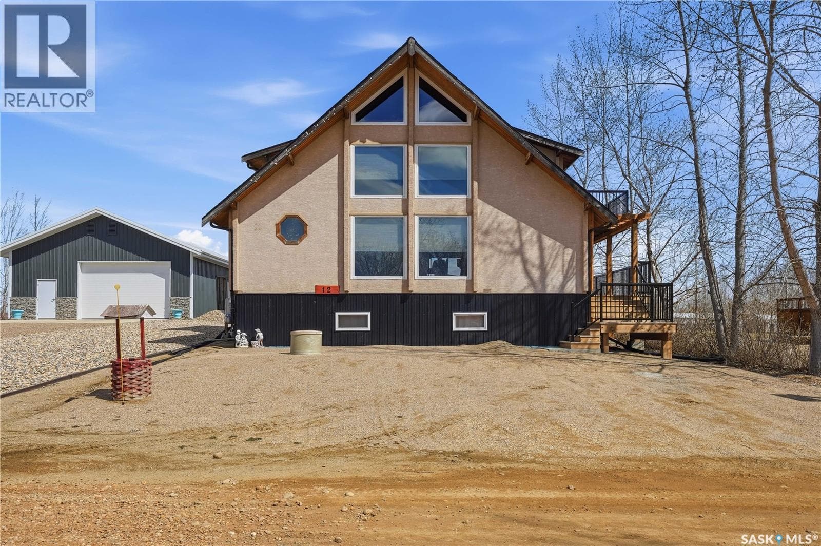 12 Finch CRESCENT — photo 2