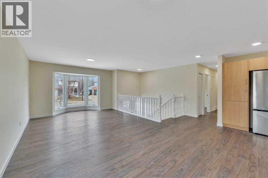 27 Gregson Crescent — photo 3