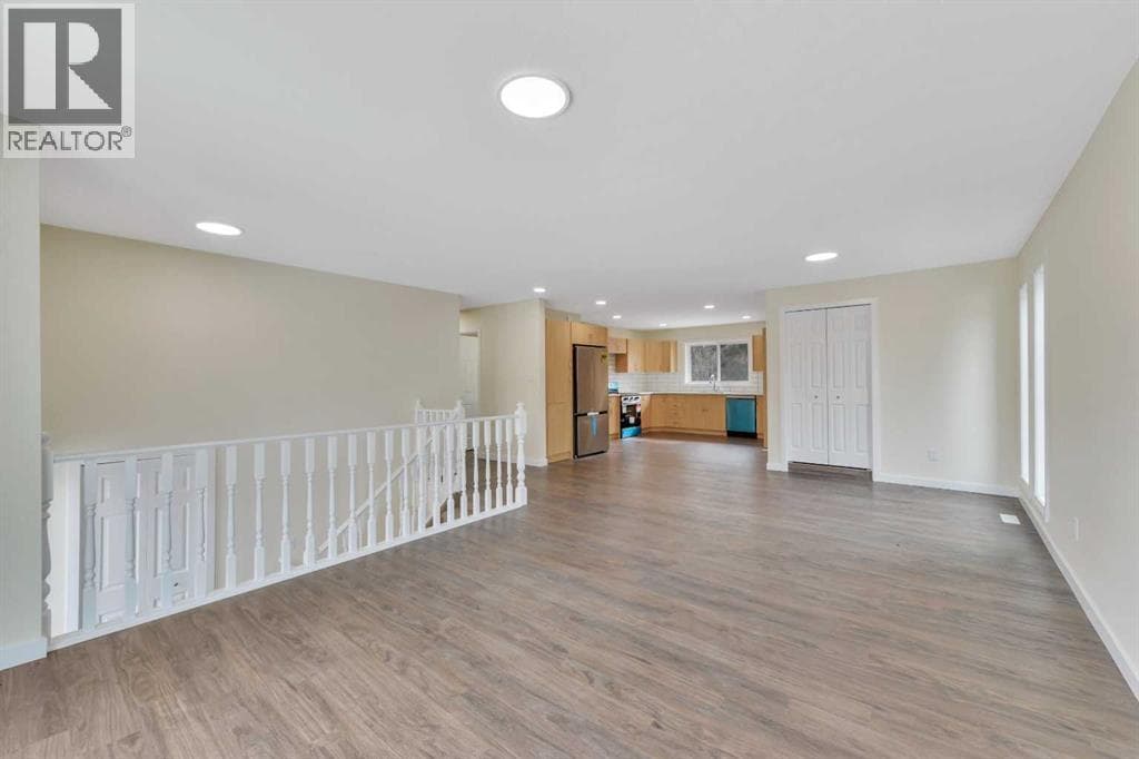 27 Gregson Crescent — photo 4