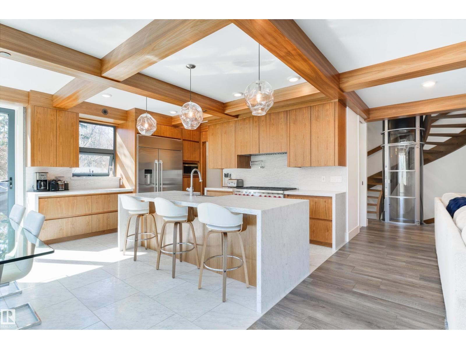 9213 97 ST NW — photo 3