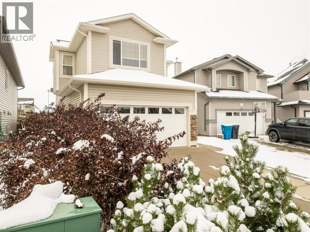 689 Blackfoot Terrace W — photo 3