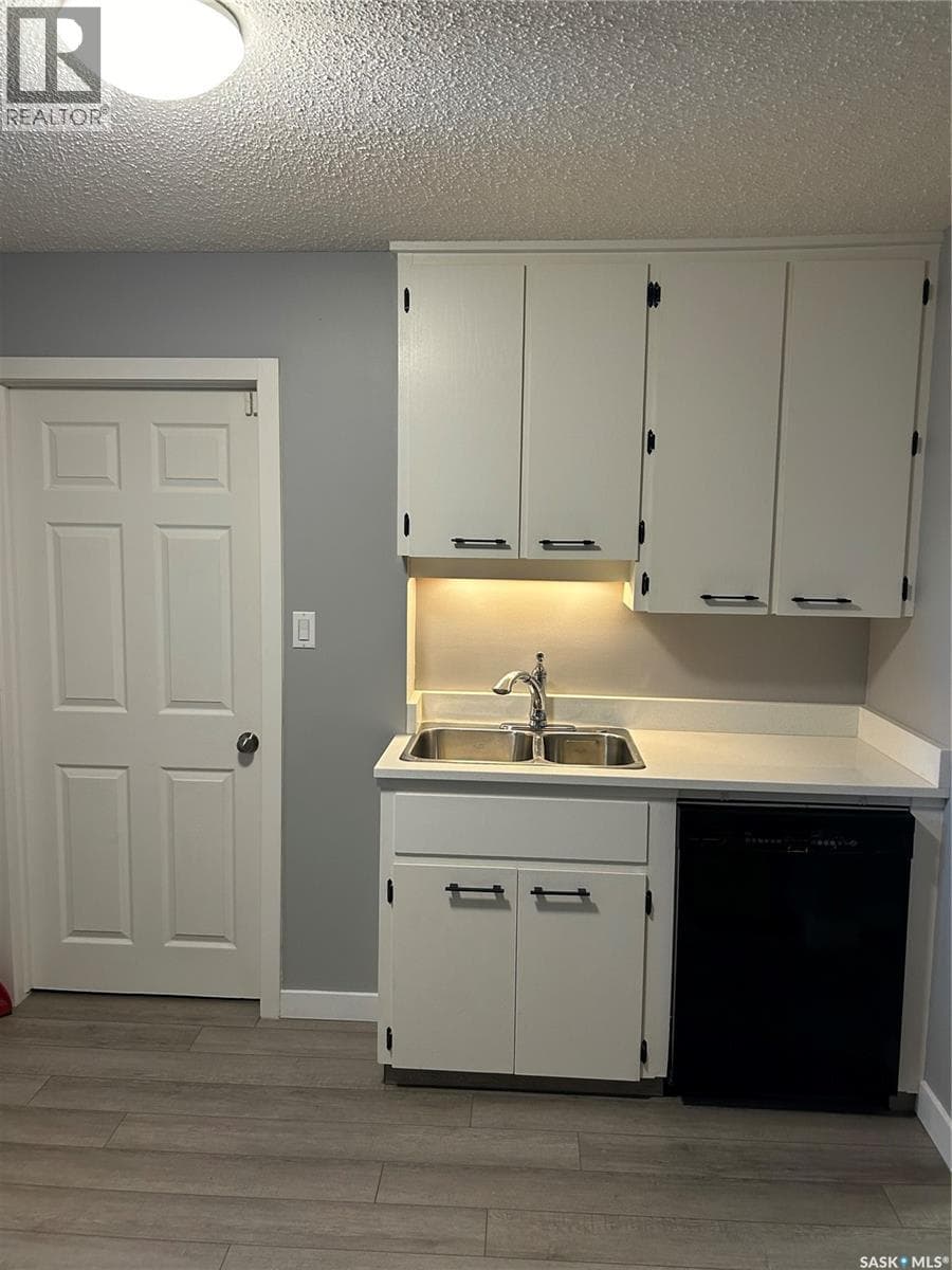 2059 McDonald STREET — photo 5