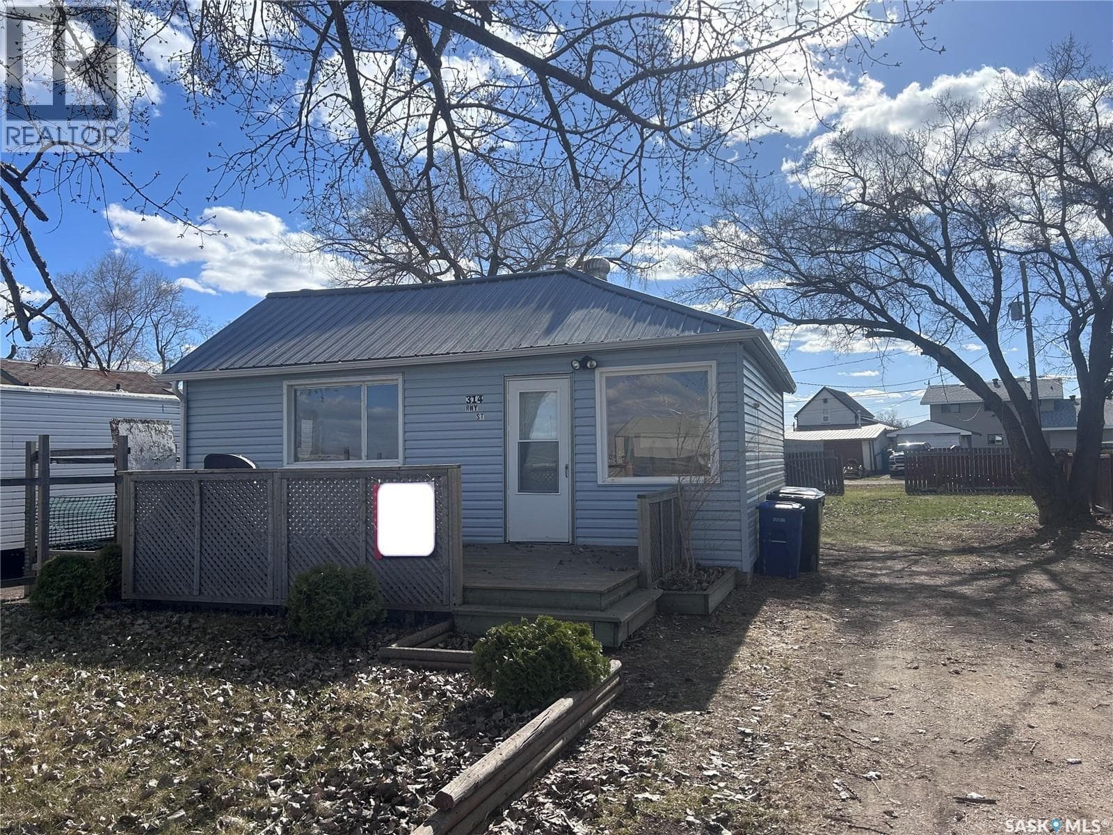 314 RAILWAY STREET — photo 3