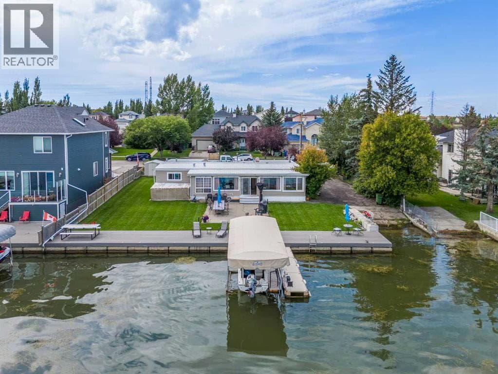 828 West Chestermere