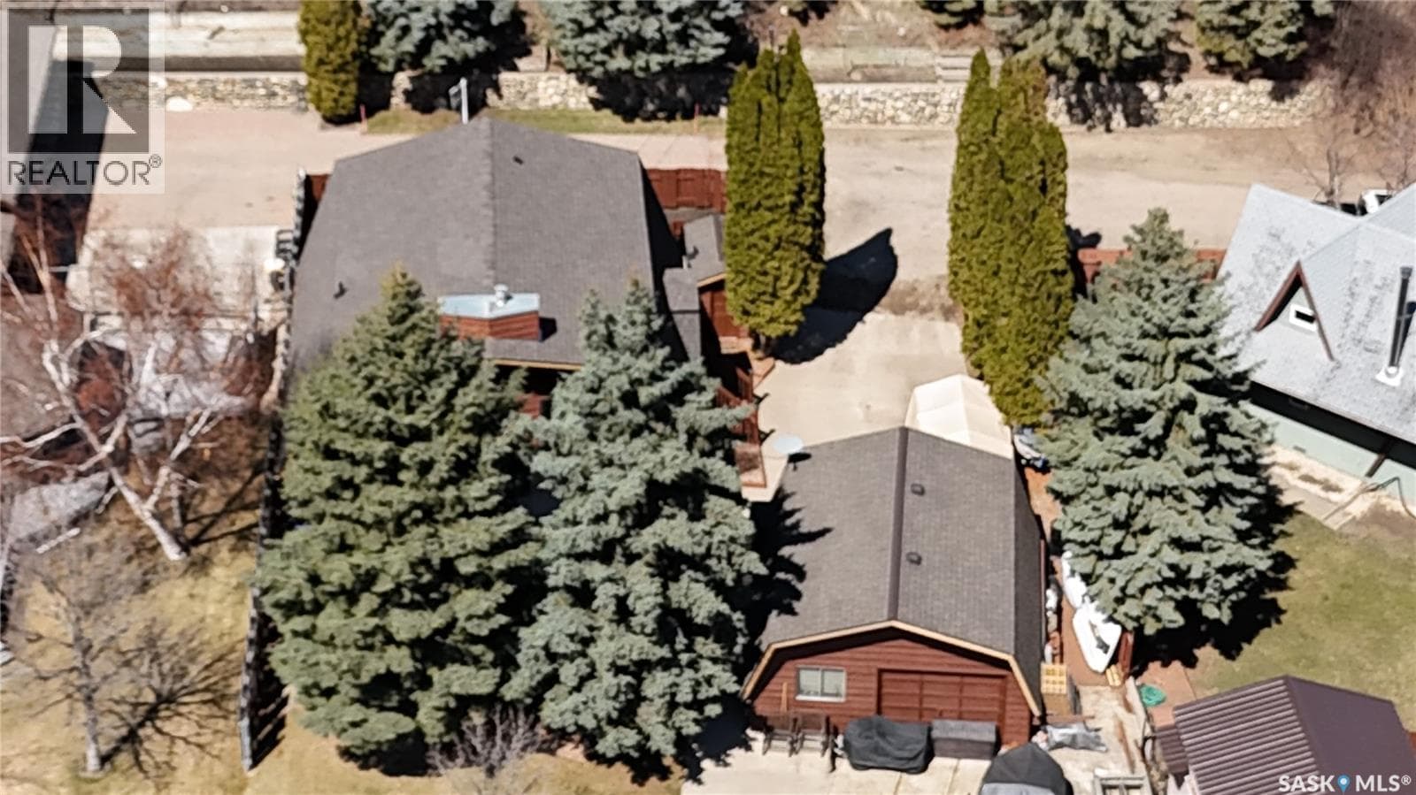 50 Pasqua Lake ROAD