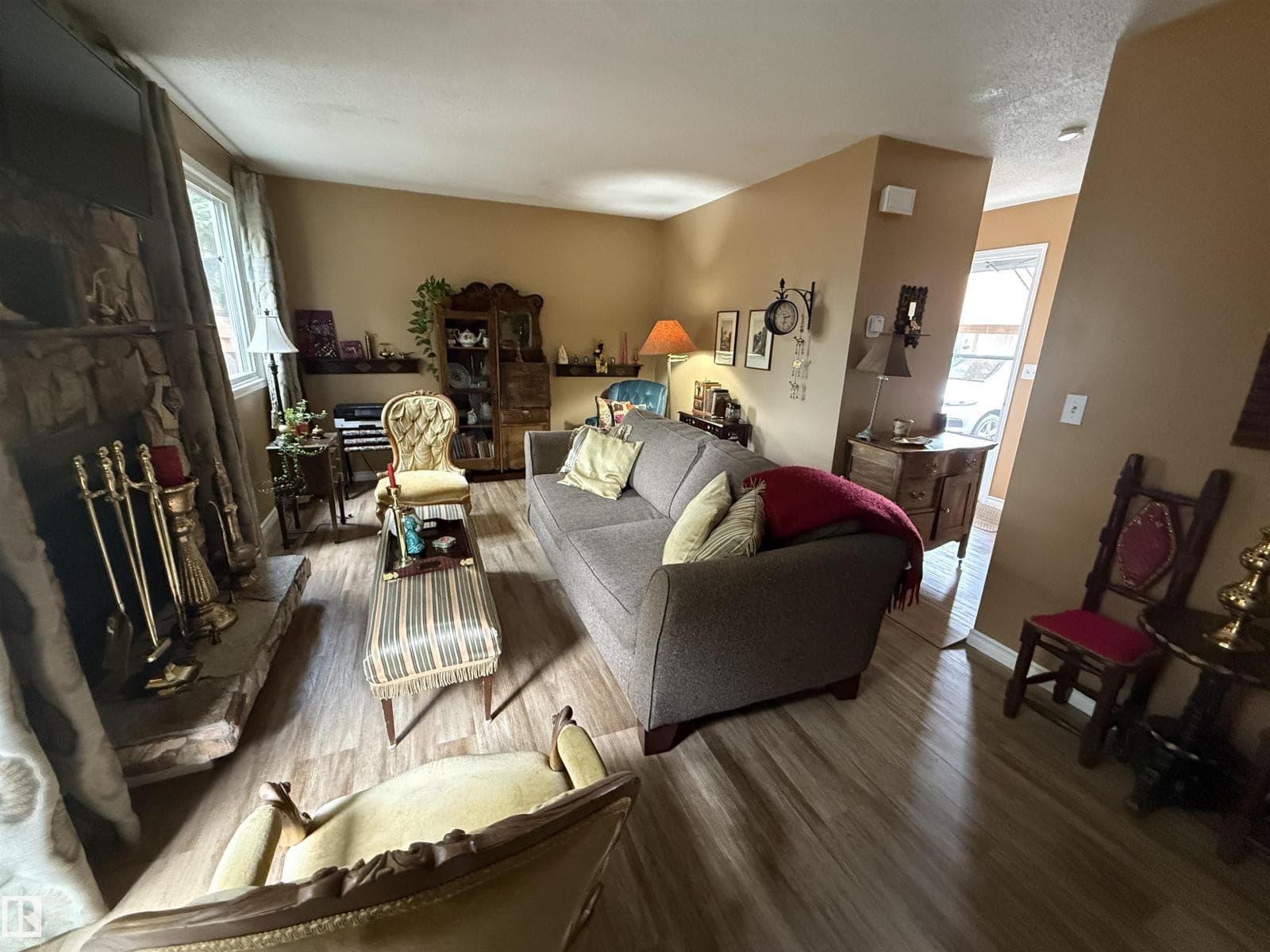 18525 66 AV NW — photo 5