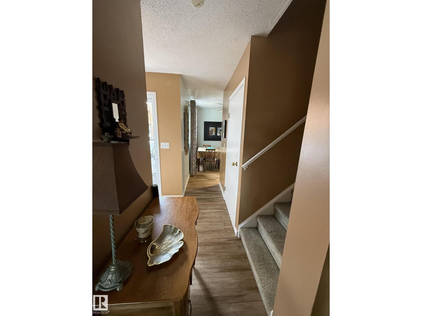 18525 66 AV NW — photo 3