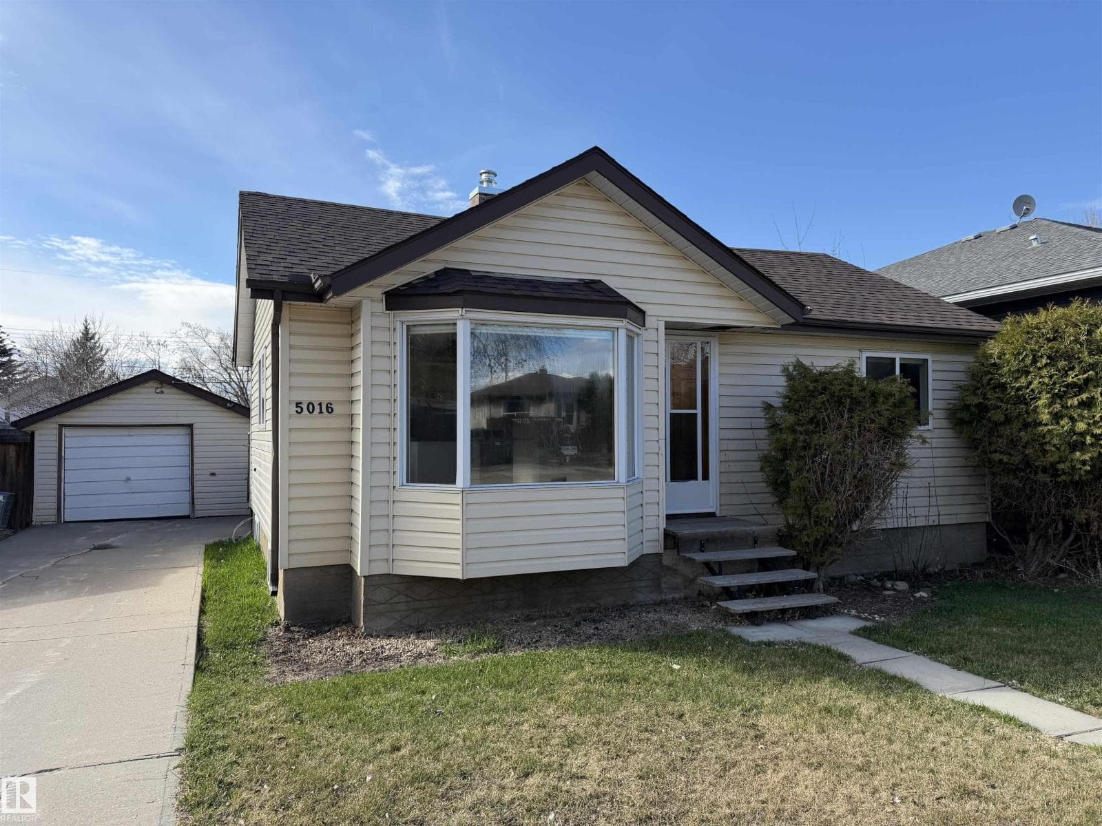 5016 53 ST