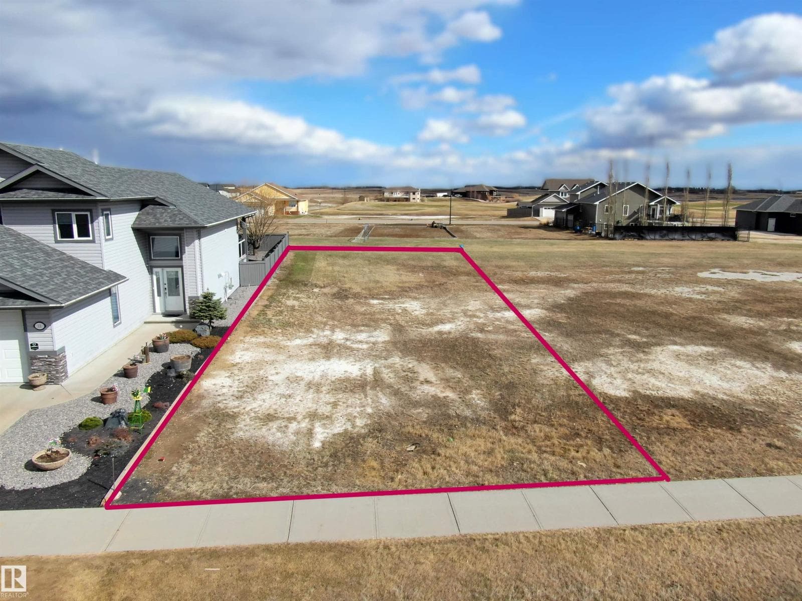 15 Whitetail Dr