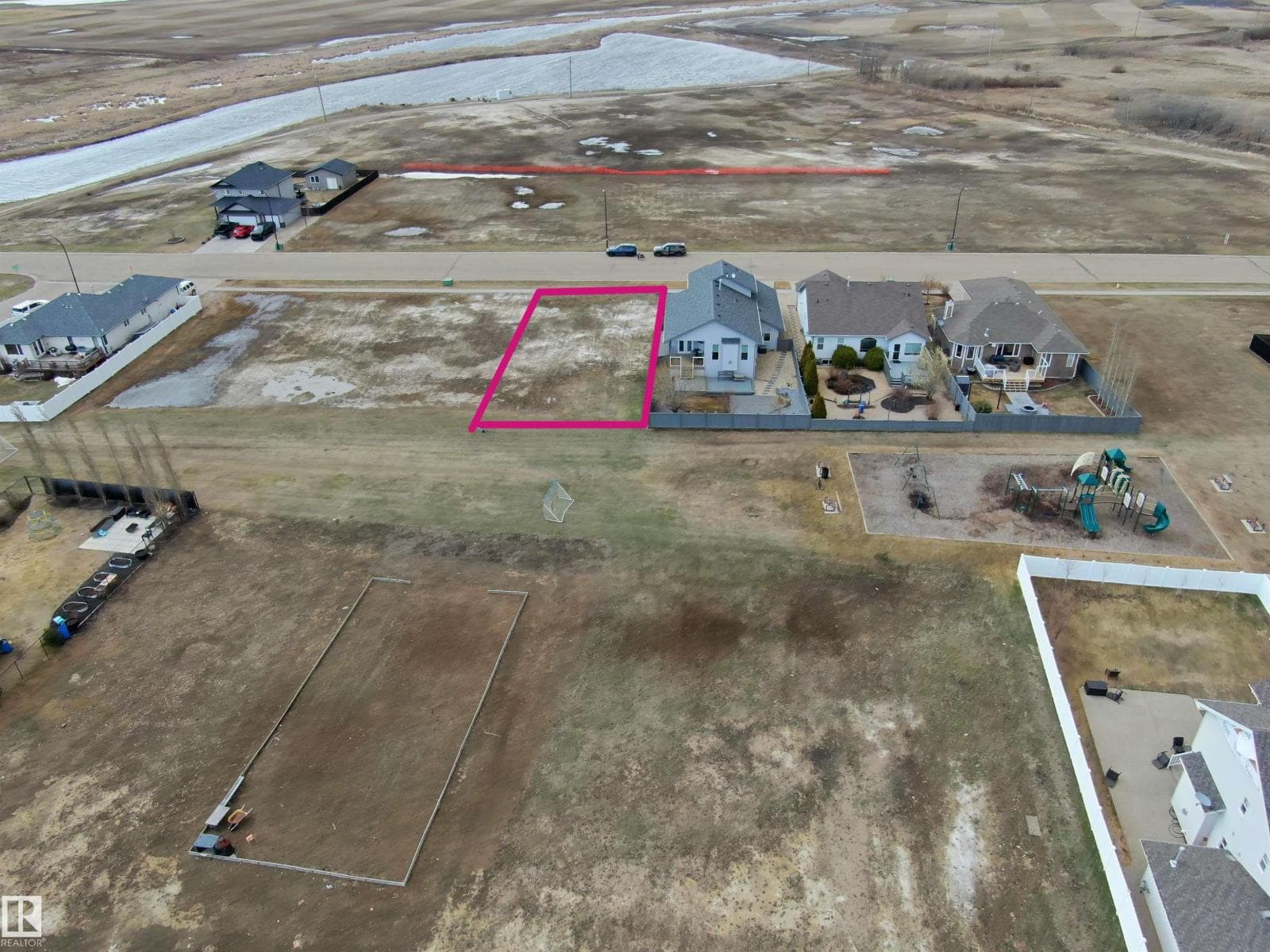 15 Whitetail Dr — photo 3