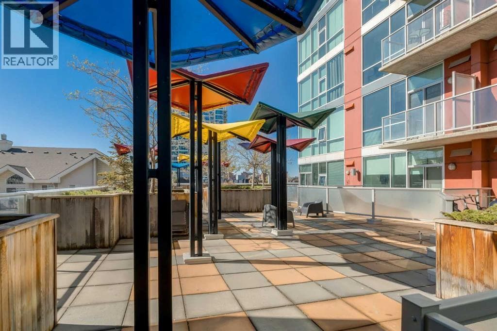 2010, 135 13 Avenue SW — photo 3